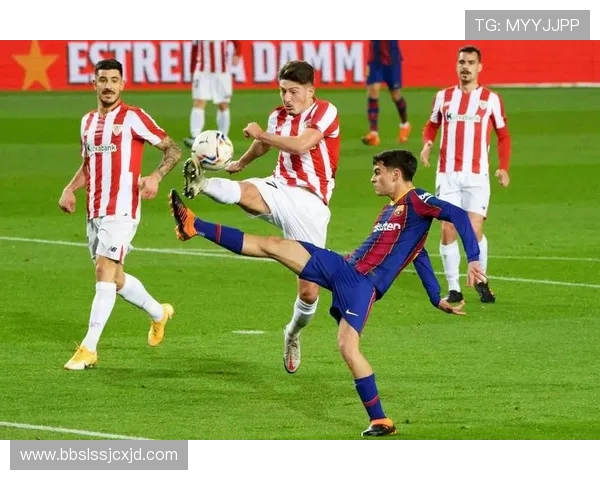 法甲豪门球队:法甲联赛中的顶级豪门球队及其历史 法甲豪门球队:法甲联赛中的顶级豪门球队及其历史